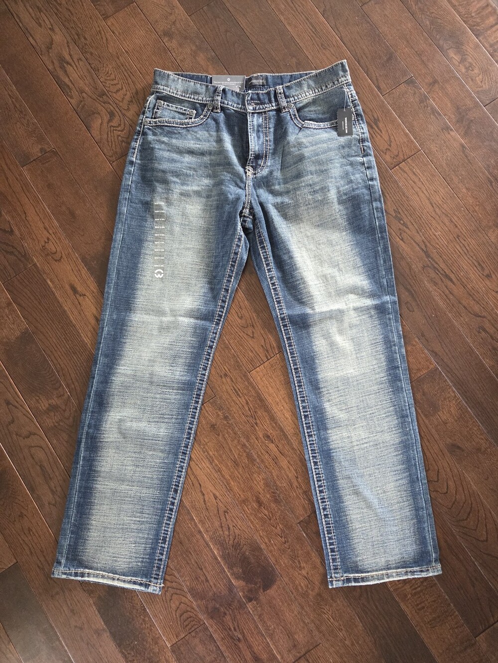 Men's Relaxed Straight Jeans